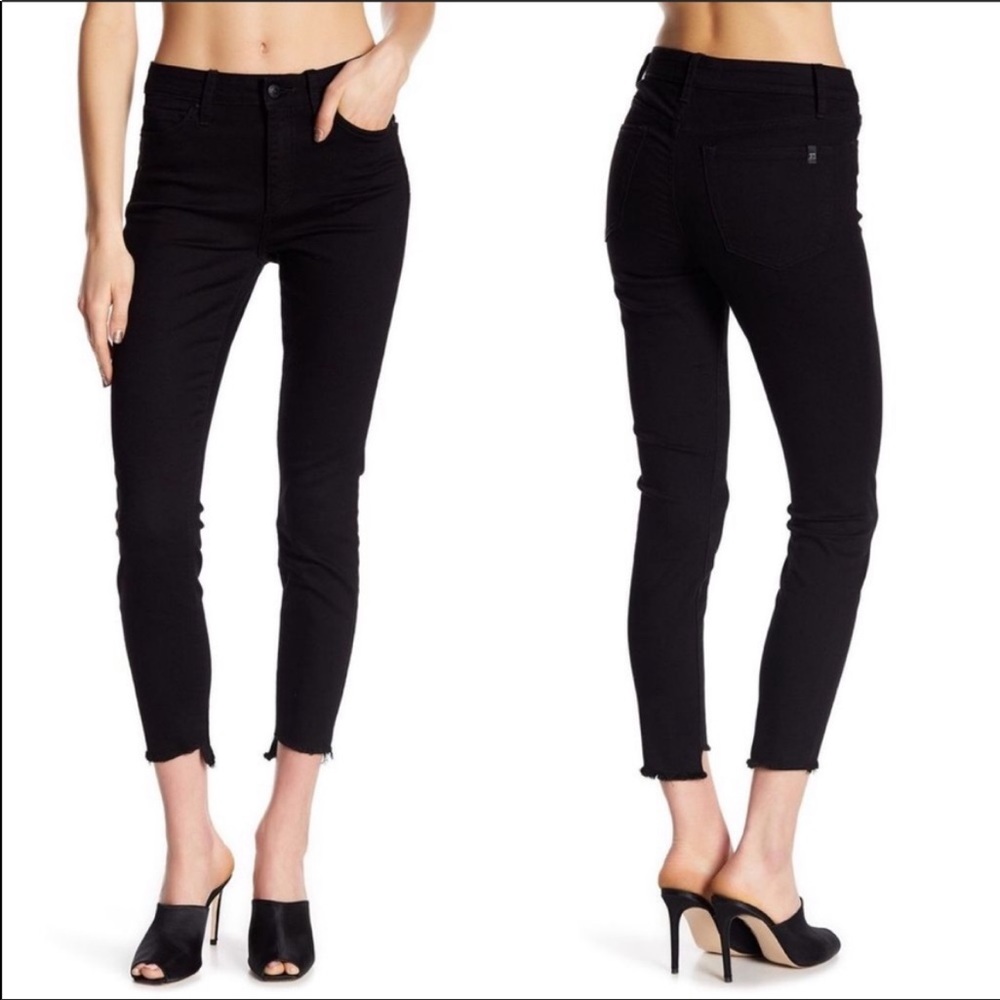 Joe's Jeans Charlie Blondie Frayed Step Hem. 26